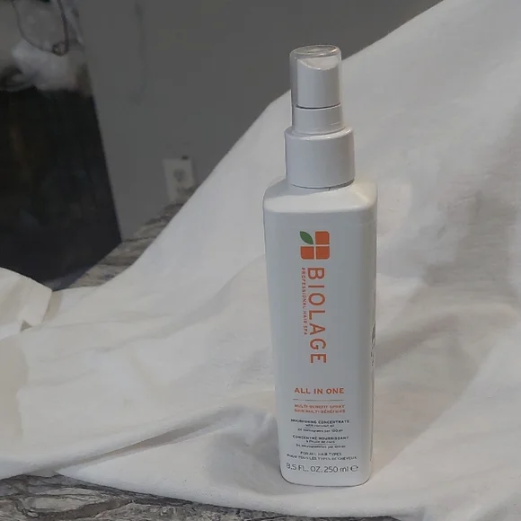 Biolage All In One Multi-Benefit Hairspray - White - Picture 3 of 8